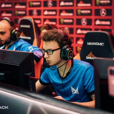 Exploring The Phenomenon: Miracle’s Dota 2 Team Revealed